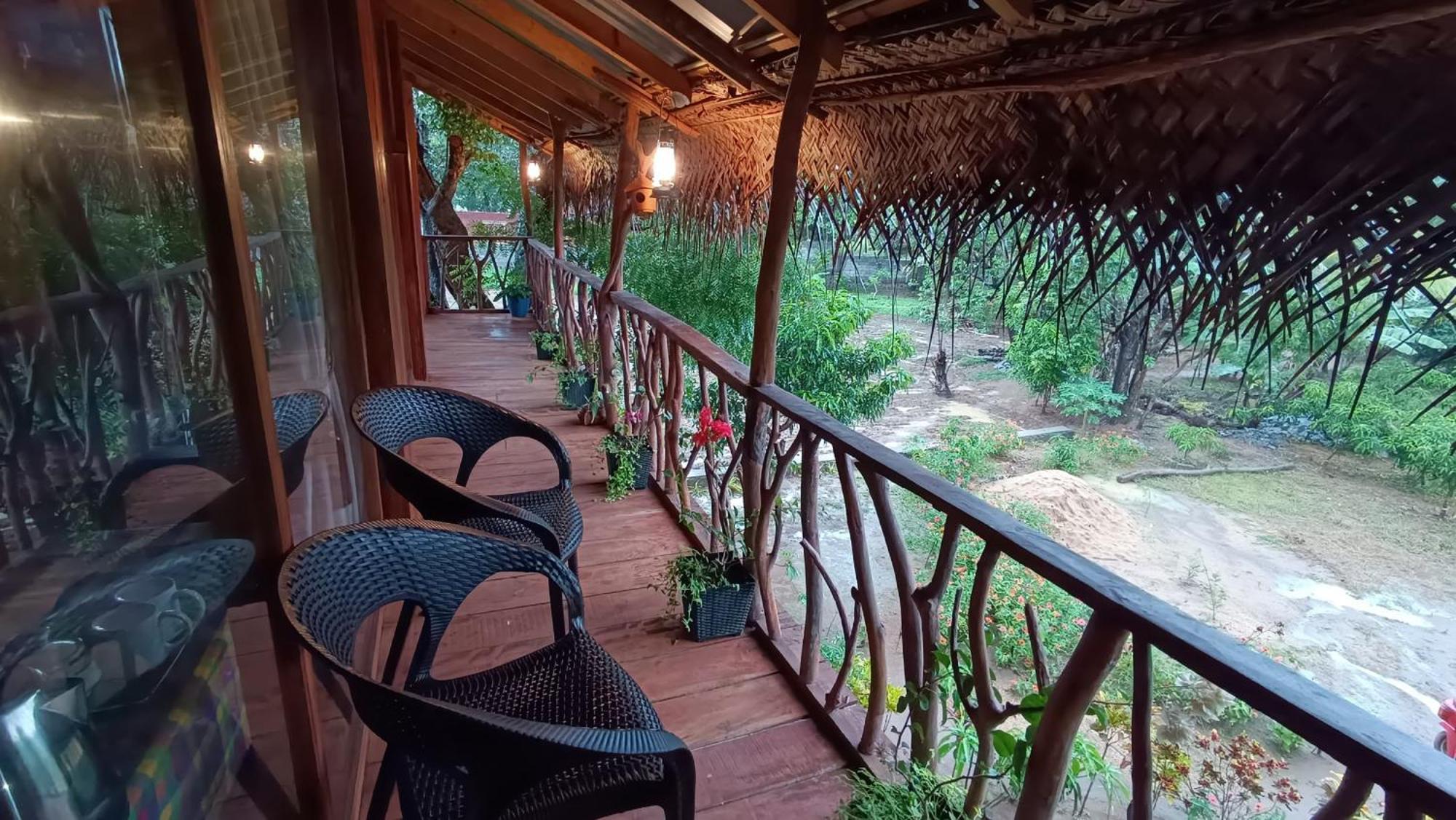 Sigiriya Rock View Tree House Villa Exterior photo